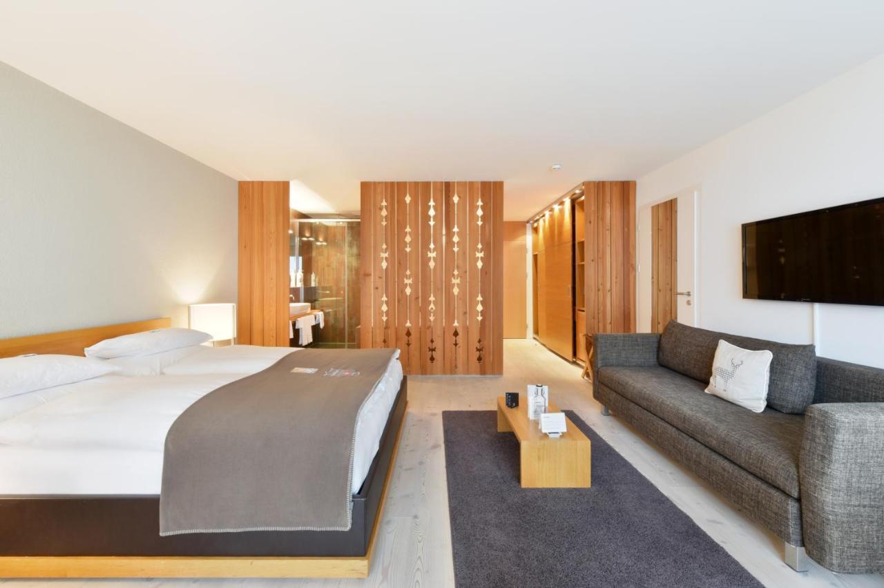 Hotel Schweizerhof Лензерхайде Стая снимка