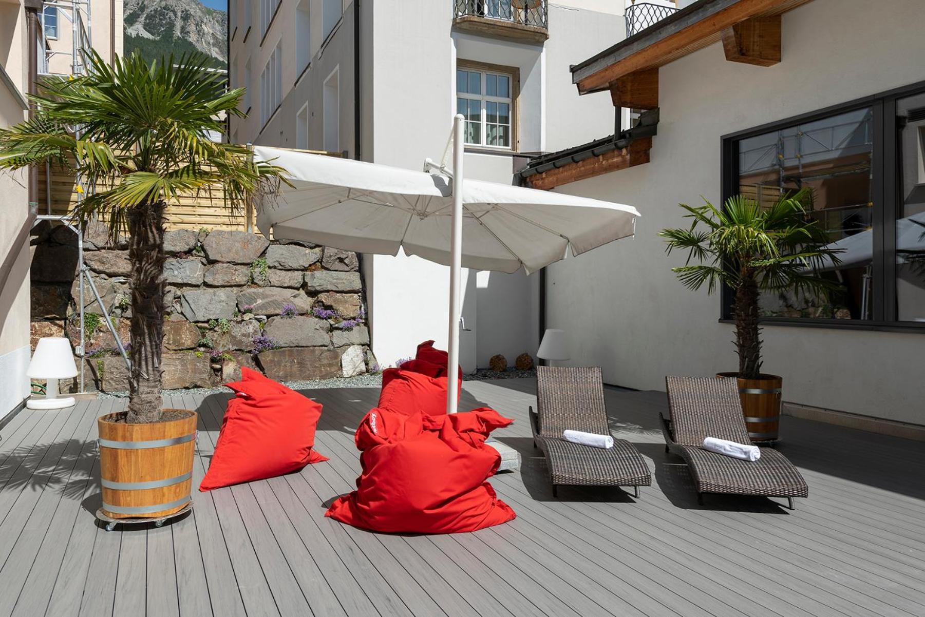 Hotel Schweizerhof Лензерхайде Екстериор снимка